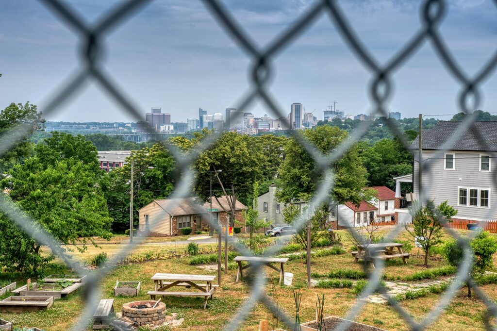 Intersection Fences Fencing Regulations and Permits in Richmond in 2023 - Good Neighbor Fence